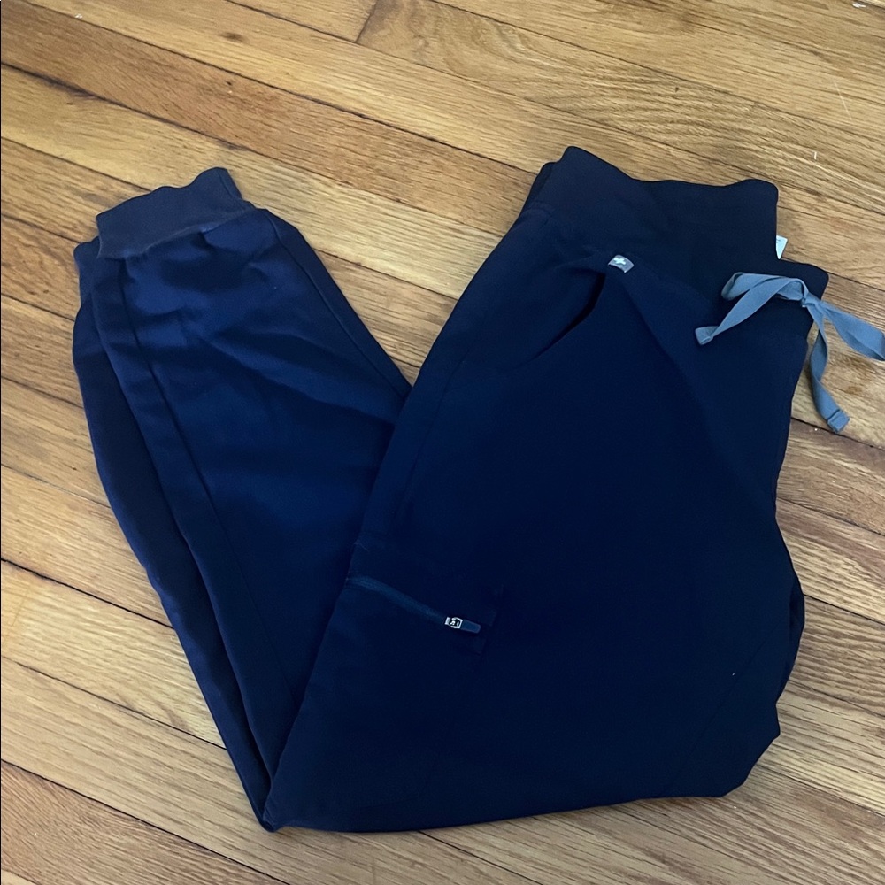 FIGS Joggers